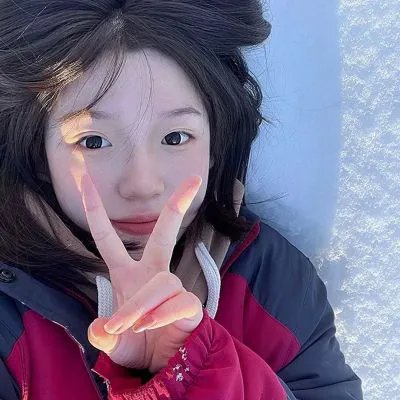 岸边露伴一动不动 真人剧